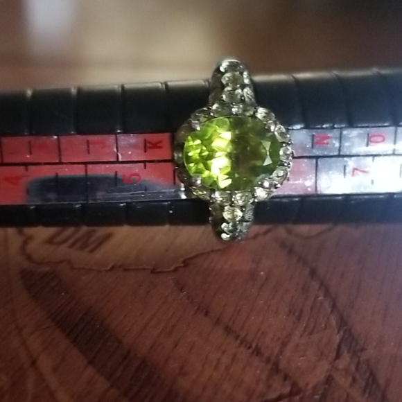 Sterling Silver Oval Pave Peridot Ring - Picture 2 of 6